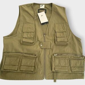 Nike Life Utility Vest Green Multi Pocket Tactical Fishing FN3214-325 Size S New
